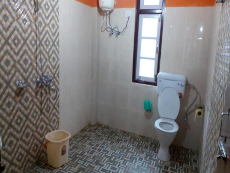 Delight Royal Lachen Luaran gambar